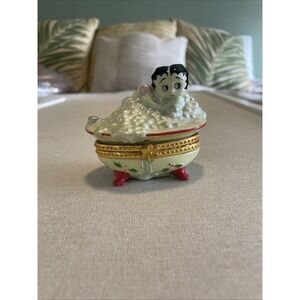Vintage Porcelain Trinket Box BETTY BOOP Bubble Bath Holiday 1999 King Features